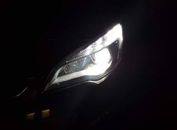 OPEL Astra 1.4 T Cosmo OPEL Astra 1.4 T Cosmo