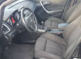 OPEL Astra 1.4 T Cosmo OPEL Astra 1.4 T Cosmo